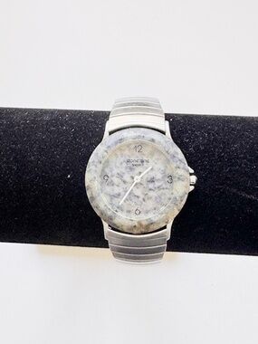 Stone Line Swiss Watch 32mm Marble Stone Dial Vintage Style Working
